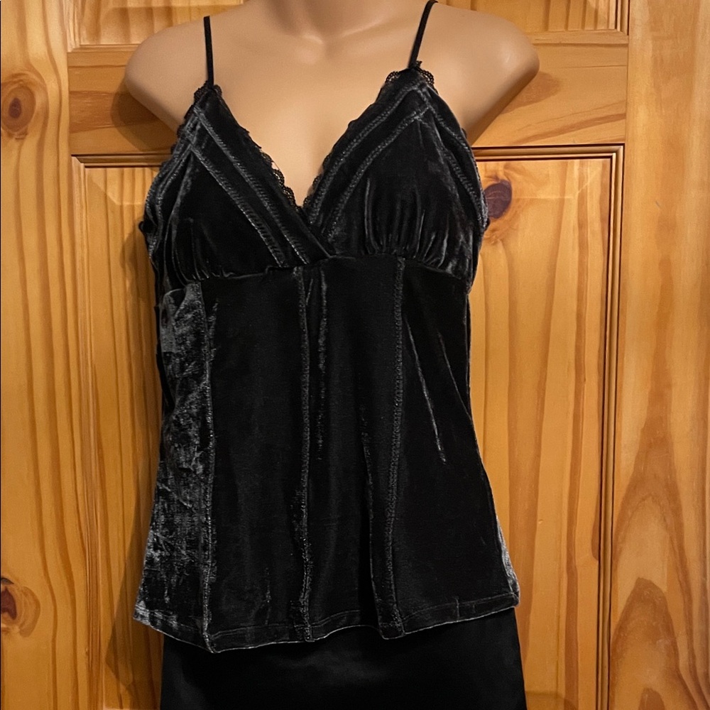 No Boundaries Black velvet Camisole